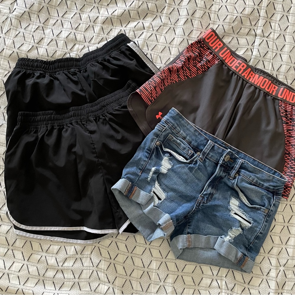Set of shorts ready for the summer! ☀️